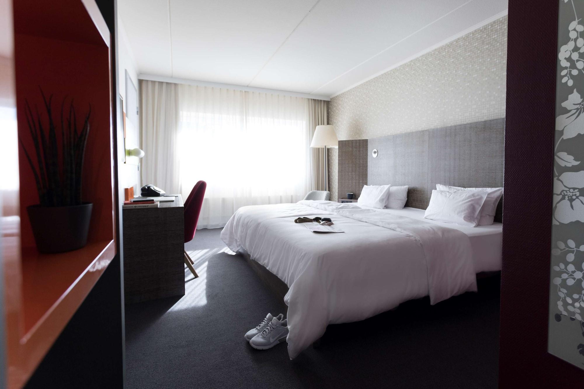 pentahotel Rostock Bagian luar foto