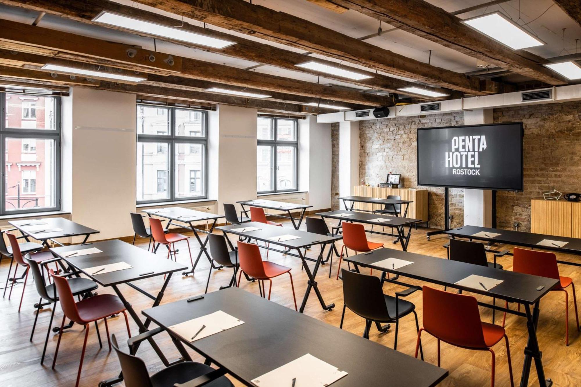 pentahotel Rostock Bagian luar foto