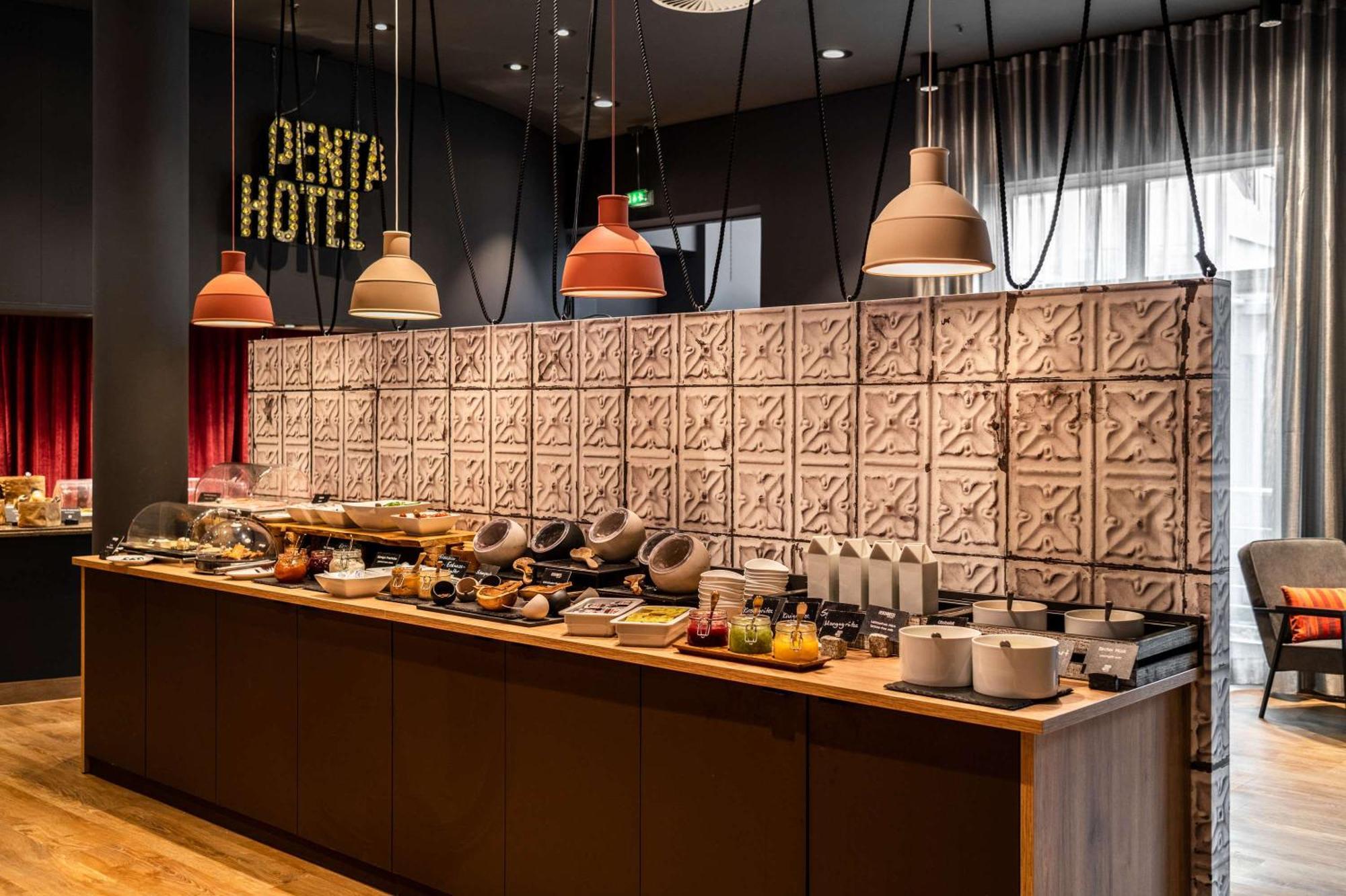 pentahotel Rostock Bagian luar foto
