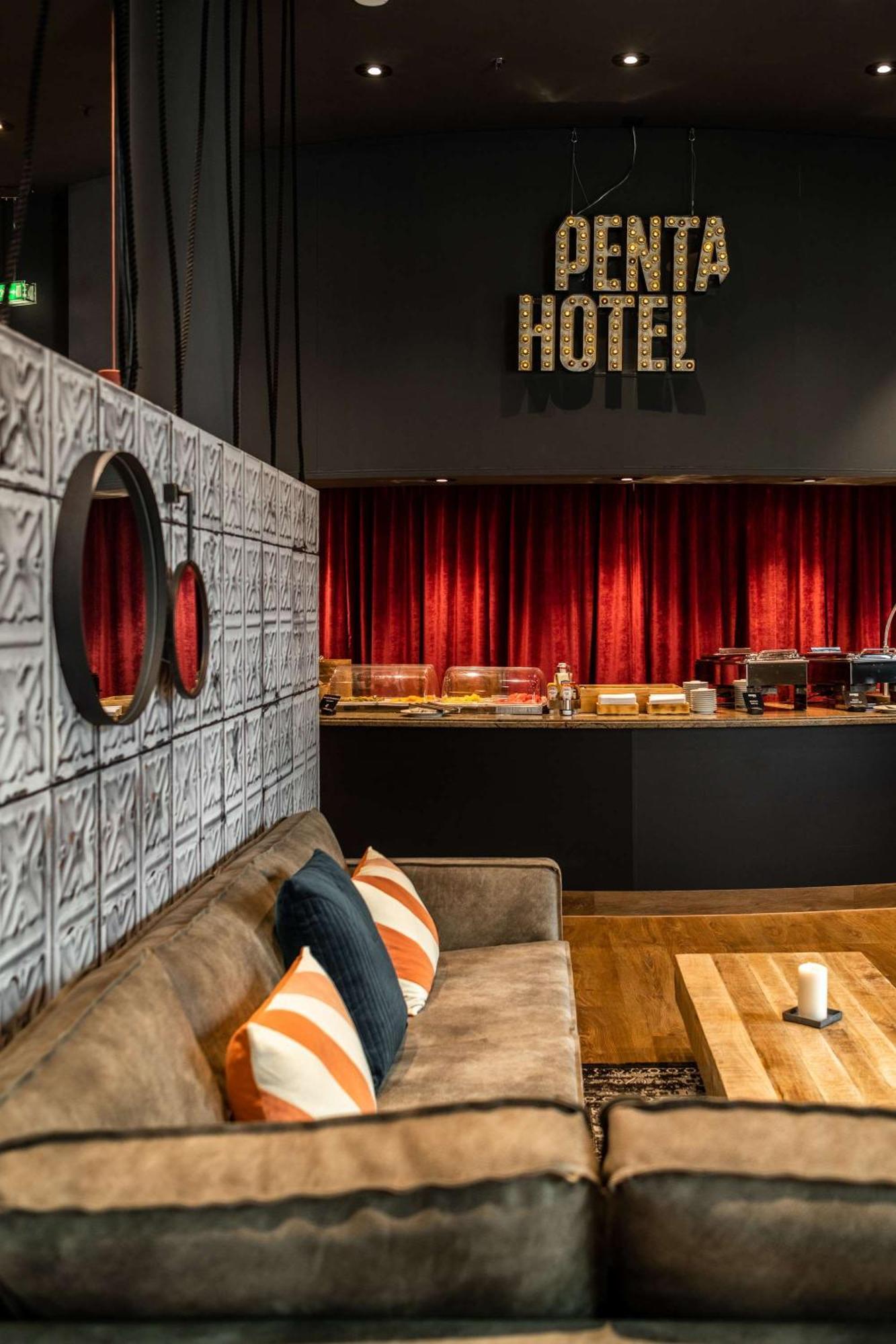 pentahotel Rostock Bagian luar foto